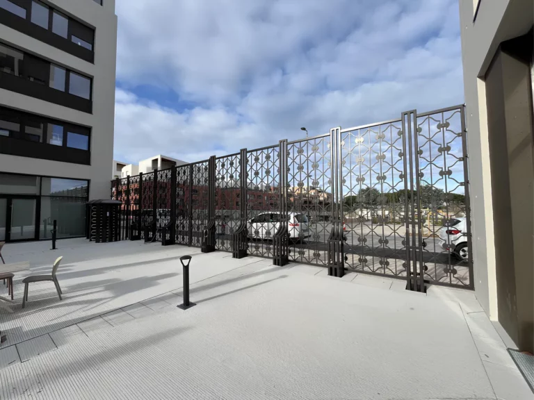 Cité administrative de Toulouse Par MetaBi 81